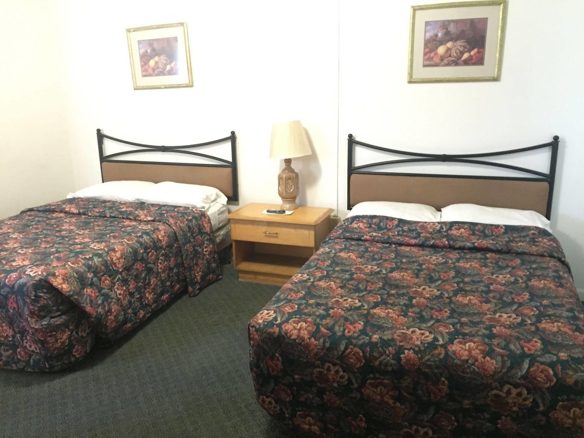 Travel Inn Of 세브링 외부 사진