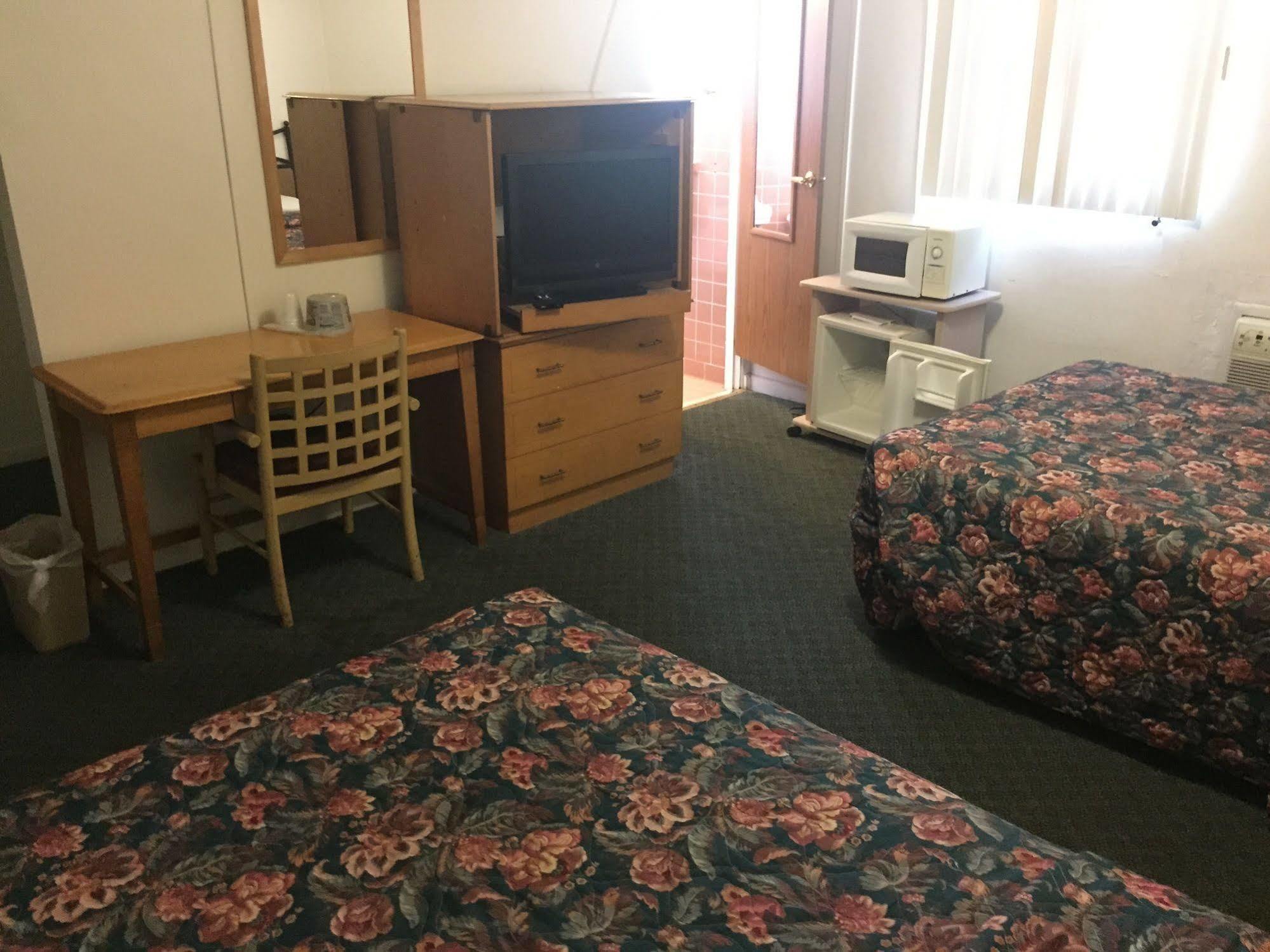 Travel Inn Of 세브링 외부 사진